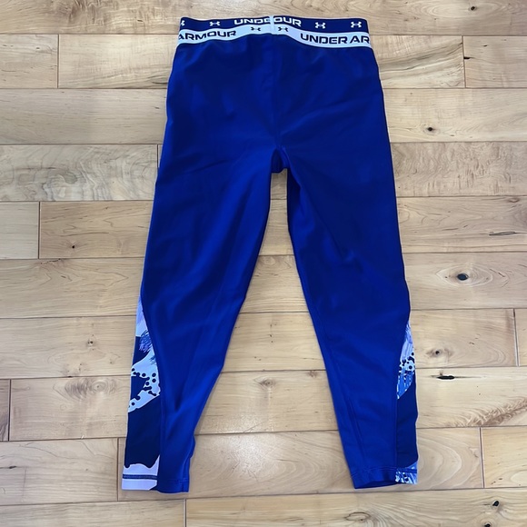 Under Armour Crops - Picture 5 of 5